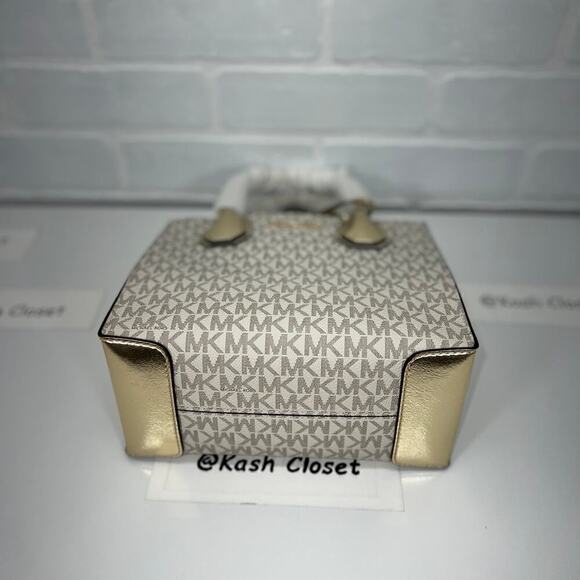 Michael Kors Mercer Medium Signature Logo Metallic Crossbody Bag  Pale Gold - Picture 5 of 11